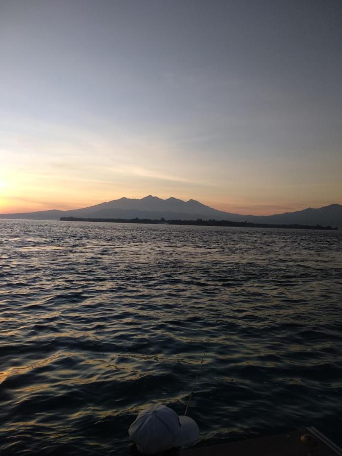 Cnunk Bungalow Gili Meno Luaran gambar