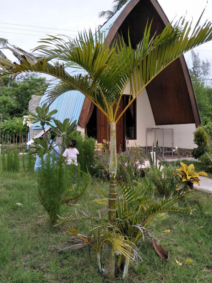 Cnunk Bungalow Gili Meno Luaran gambar
