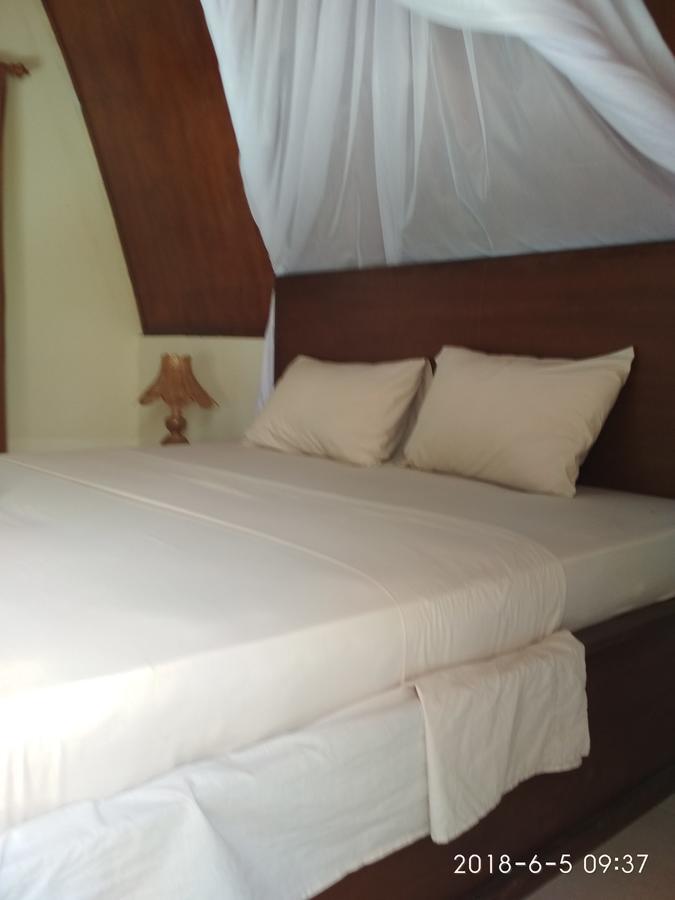 Cnunk Bungalow Gili Meno Luaran gambar
